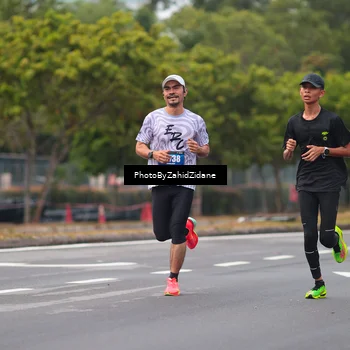 Runner Photo 5430996