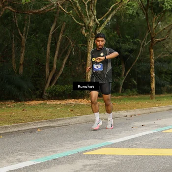 Runner Photo 5431751