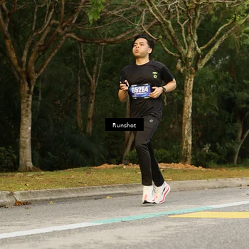 Runner Photo 5432056
