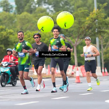 Runner Photo 5432100