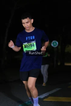 Runner Photo 5432125