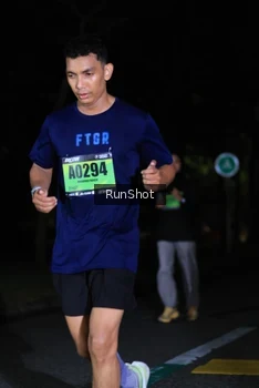 Runner Photo 5432129