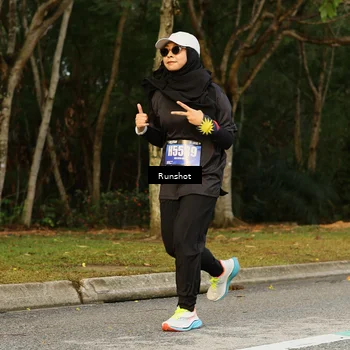 Runner Photo 5432246