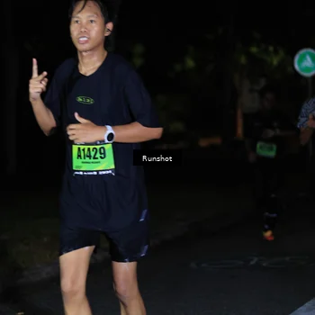 Runner Photo 5432280