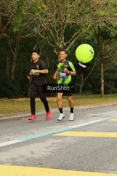Runner Photo 5432345