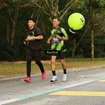 Runner Photo 5432347