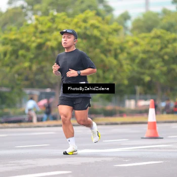 Runner Photo 5432452