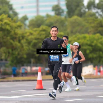 Runner Photo 5432526