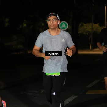 Runner Photo 5432599