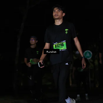 Runner Photo 5432728