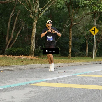 Runner Photo 5432836