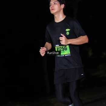 Runner Photo 5432856