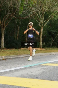 Runner Photo 5432874