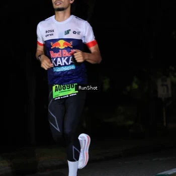 Runner Photo 5432896