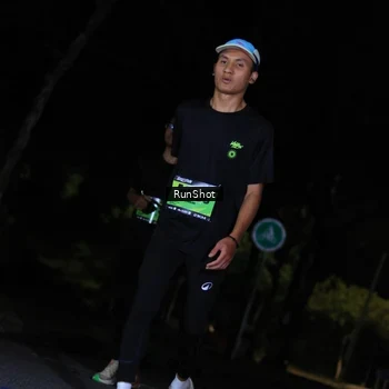 Runner Photo 5432897
