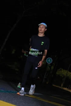Runner Photo 5432899