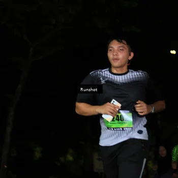 Runner Photo 5432946