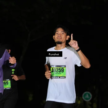 Runner Photo 5432987