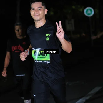 Runner Photo 5432992