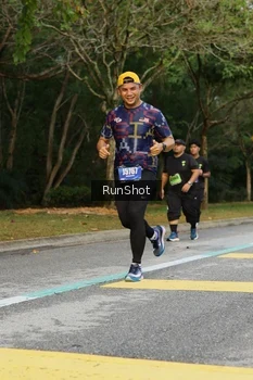 Runner Photo 5433239