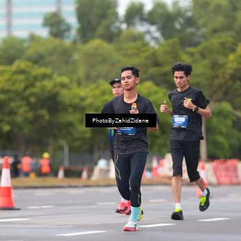 Runner Photo 5433357
