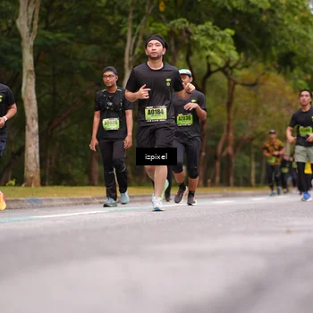 Runner Photo 5433383