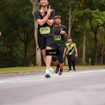 Runner Photo 5433392