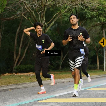 Runner Photo 5433396