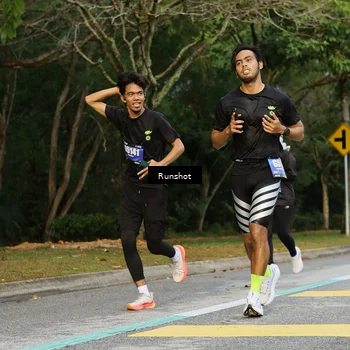 Runner Photo 5433399