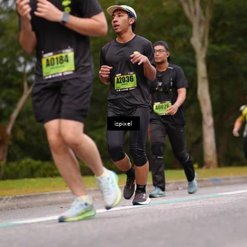 Runner Photo 5433442