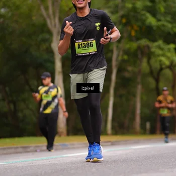 Runner Photo 5433457