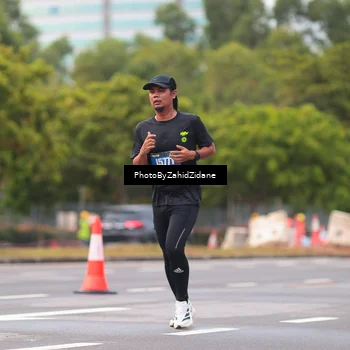 Runner Photo 5433483