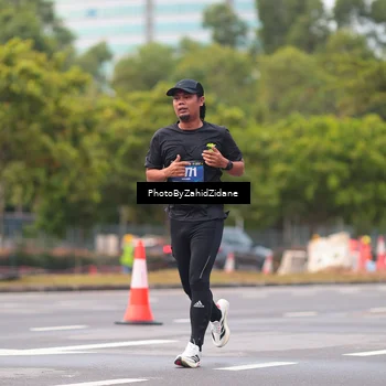 Runner Photo 5433496