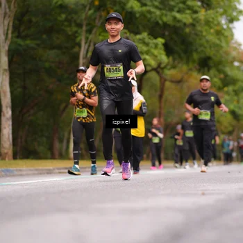 Runner Photo 5433537