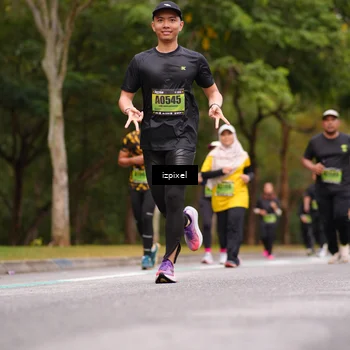 Runner Photo 5433574