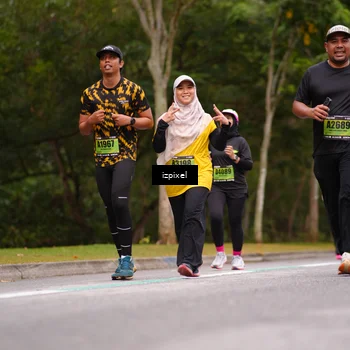 Runner Photo 5433619