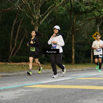 Runner Photo 5433739