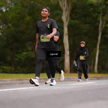 Runner Photo 5433824