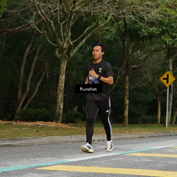 Runner Photo 5433849