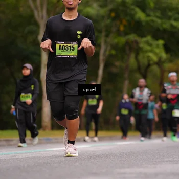 Runner Photo 5433872