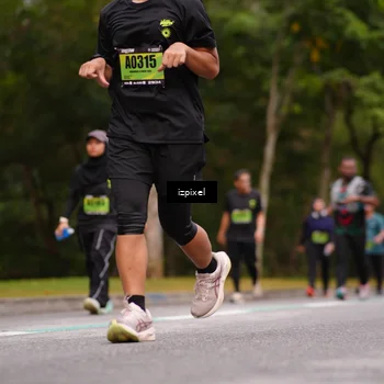 Runner Photo 5433885