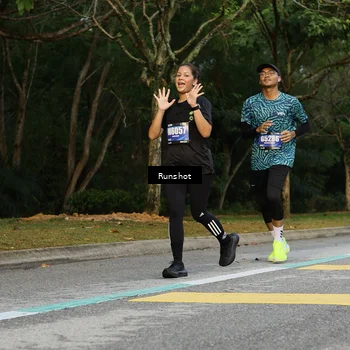 Runner Photo 5433894