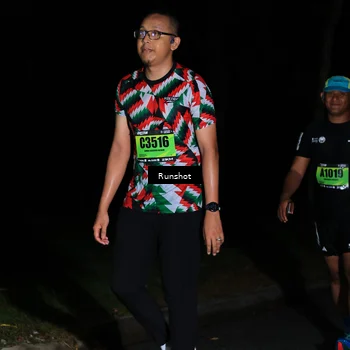Runner Photo 5433911