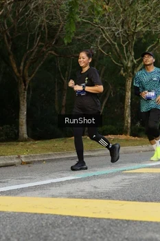 Runner Photo 5433923