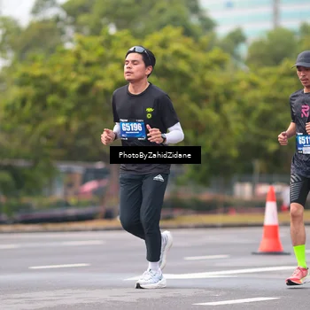 Runner Photo 5433943
