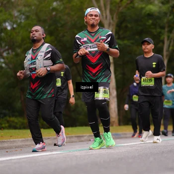 Runner Photo 5434013