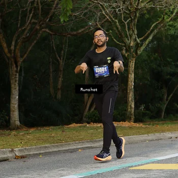 Runner Photo 5434039