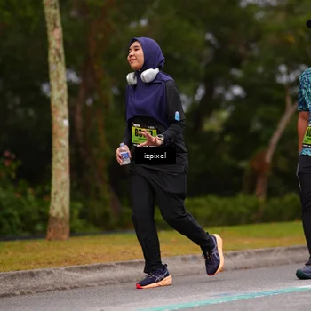 Runner Photo 5434048