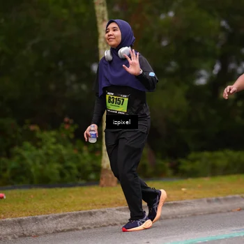 Runner Photo 5434062