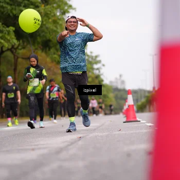 Runner Photo 5434124